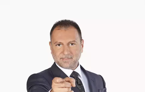 În această vară, Christian Sabbagh prezintă de luni până vineri o ediție specială a știrilor Kanal D