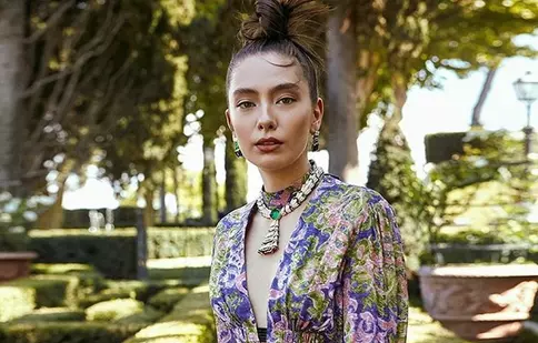 E oficial! Neslihan Atagül a confirmat faptul că va fi „Fiica ambasadorului”