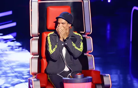 Premieră pe scena Vocea României: două surori vor cânta împreună pentru a întoarce scaunele antrenorilor