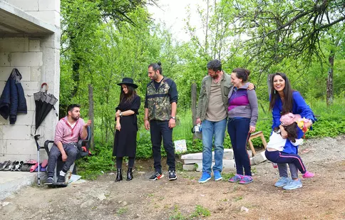 Miercuri seară, echipa „Visuri la cheie” renovează casa unor oameni greu încercați de viață