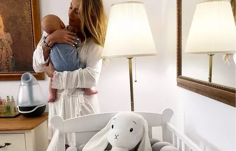 FOTO. Flavia Mihășan și-a botezat băiețelul. Cine au fost nașii micuțului: „Binecuvântat, iubitul nostru”