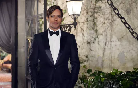 Gabriel Garko revine pe micile ecrane într-un serial difuzat de TVR 2: „În apărarea fiului”