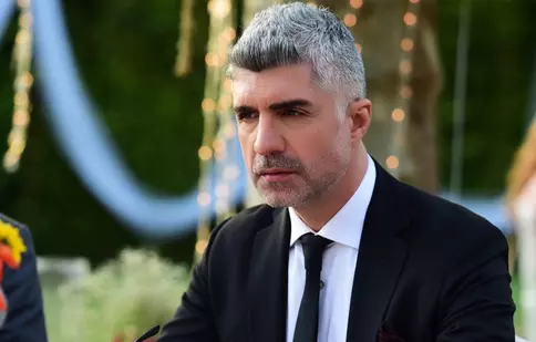 Özcan Deniz se pregăteşte de un nou proiect tv. Pe cine vrea ca parteneră?