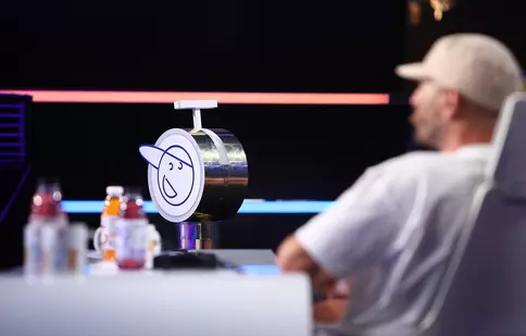 Cheloo, al doilea jurat care folosește maneta la iUmor: „Am fost favorizat de soartă și nu a fost nevoie să mai comunic cu el!”