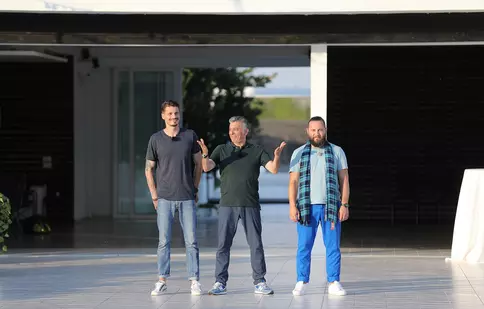 În această seară, concurenții „MasterChef” vor avea parte de prima probă în aer liber: o petrecere la piscină!