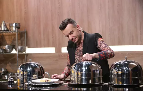 Luni, de la 20:00, pe Antena 1, moment In Memoriam Răzvan Ciobanu,  la „Chefi la cuțite”