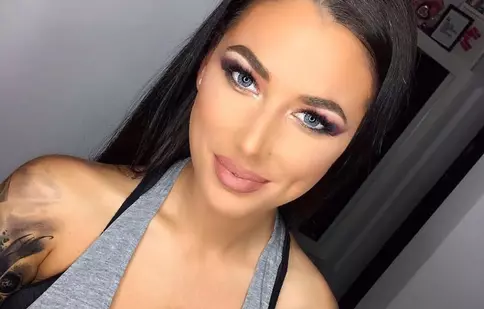 FOTO. Roxana Vancea, fosta vecină de la show-ul matinal „Neatza cu Răzvan şi Dani”, a fost cerută în căsătorie