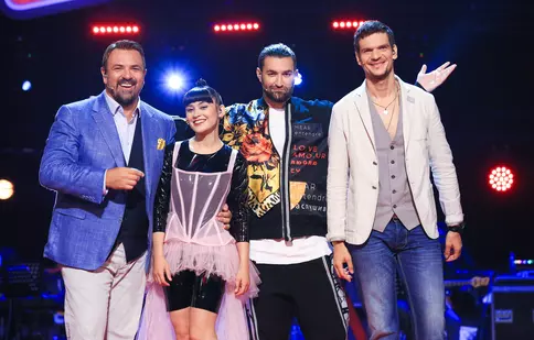 A doua rundă de knockout-uri aduce o premieră la „Vocea României”: patru concurenți luptă pentru un singur loc în etapa următoare!