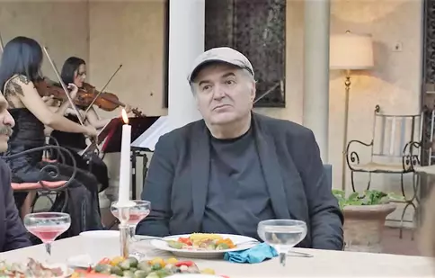 Florin Călinescu se alătură distribuției serialului „Profu`”, difuzat de Pro TV