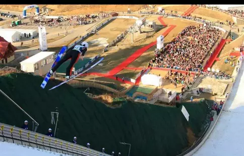 Cupa Mondială de Sărit​uri cu Schiurile (masculin) va fi difuzată în direct la TVR 2