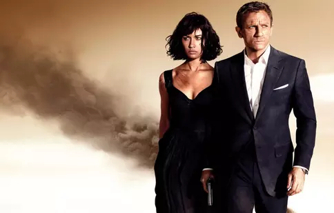 Actriţa Olga Kurylenko („007: Partea lui de consolare”) anunță că e infectată cu noul coronavirus. Mesajul transmis de celebra Bond Girl