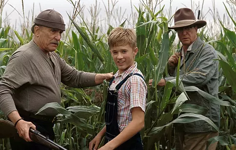Pelicula „Ultima aventură” („Secondhand Lions”), cu Michael Caine în rolul principal, va fi difuzată în premieră la TV1000