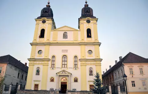 TVR 3 vă invită să petreceți Sărbătoarea Învierii Domnului urmărind un program special. Transmisiunile pentru întreaga săptămână