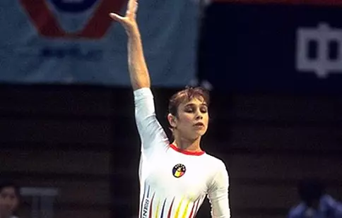 TVR 2 va difuza imagini istorice ale participării României la Jocurile Olimpice din ultimile trei decenii. Programul transmisiunilor