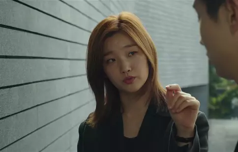 „Parazit”, adică Oscarul de anul acesta și Palme d'Or-ul de anul trecut, va fi în mai și pe micile noastre ecrane