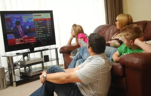 Programe tv pentru luni, 6 aprilie