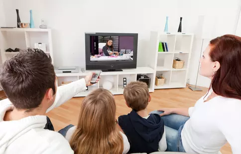 Programe tv pentru sâmbătă, 4 aprilie