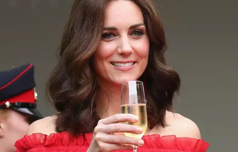 Cele mai extravagante cadouri primite de Kate Middleton de la Familia Regală