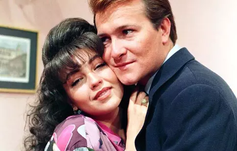 Happy Channel va difuza telenovela „Maria Mercedes”. Ce fac în prezent protagoniștii Thalia și Arturo Peniche