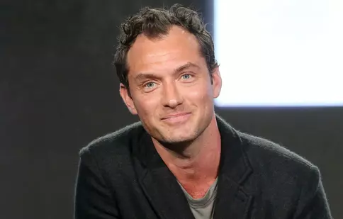 Jude Law își mărește familia. Actorul e în așteptarea celui de-al șaselea copil