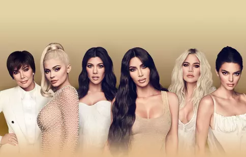 Reality show-ul „Keeping up with the Kardashians” se filmează și în izolare. Ce sunt nevoiți să facă producătorii emisiunii