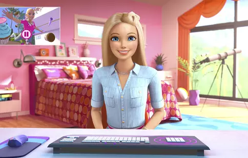 Minimax transmite în vacanța mare noi seriale animate: „Barbie”, „Hollie Hobby” și „Fetele Lego”