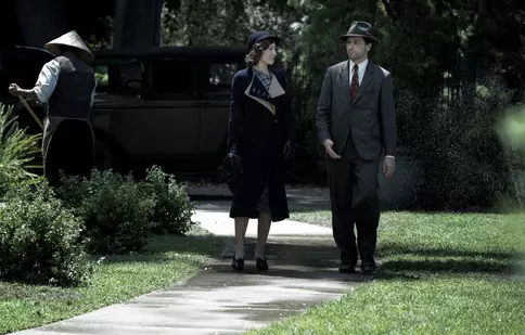 Serialul „Perry Mason”, cu Matthew Rhys în rolul principal, are premiera azi la HBO