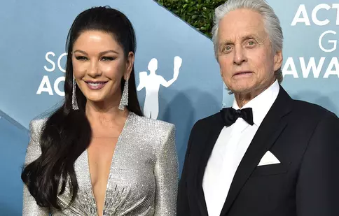 Catherine Zeta-Jones vrea să joace într-un film cu Michael Douglas