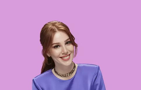 Elçin Sangu vrea să înceapă studiile. Actrița își schimbă domeniul de activitate