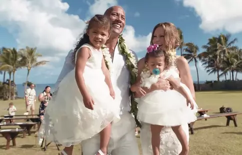 Dwayne „The Rock” Johnson a anunțat că el și familia s-au îmbolnăvit de COVID-19