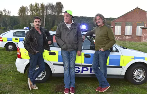 Postul History va difuza în exclusivitate ultimele 3 sezoane „Top Gear”, cu celebrul trio Jeremy Clarkson, Richard Hammond și James May