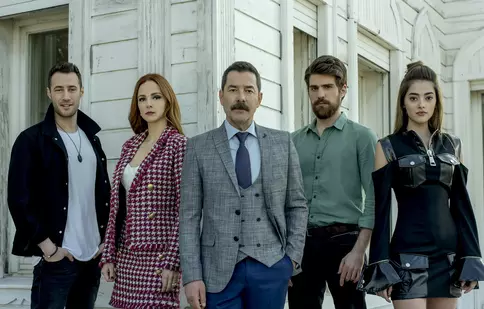 Kanal D a anunțat premiera noului serial turcesc „Nemilosul Istanbul”. Ce se întâmplă cu producția „Prețul fericirii”