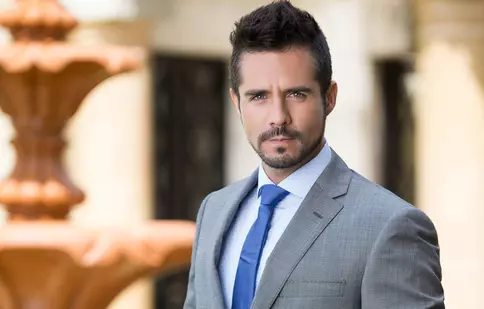 Jose Ron joacă într-o nouă telenovelă alături de fosta iubită