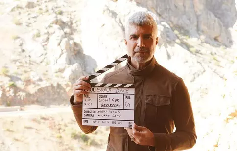 Özcan Deniz a început filmările pentru noul său proiect, „Seni Çok Bekledim”. Primele imagini cu protagoniștii