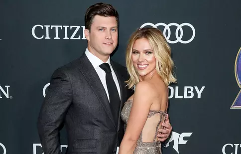 Actrița Scarlett Johansson s-a căsătorit cu Colin Jost într-o ceremonie privată