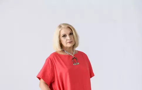 Actrița Carmen Ionescu revine pe micile ecrane după 10 ani, în serialul „Adela”, de la Antena 1. Ce actori se mai alătură distribuției