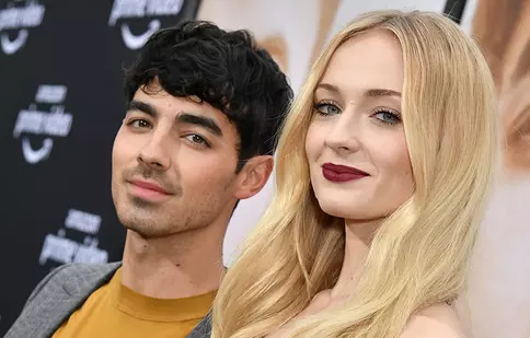 FOTO. Sophie Turner și Joe Jonas, prima apariție alături de fiica lor