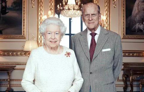 Regina Elisabeta a II-a și Prințul Philip au împlinit 73 de ani de căsătorie