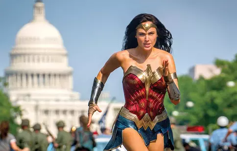 Când va fi lansată în România pelicula „Wonder Woman 1984”