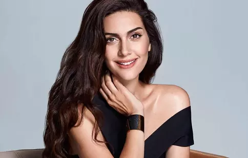 Ce planuri are frumoasa Bergüzar Korel pentru următorii ani