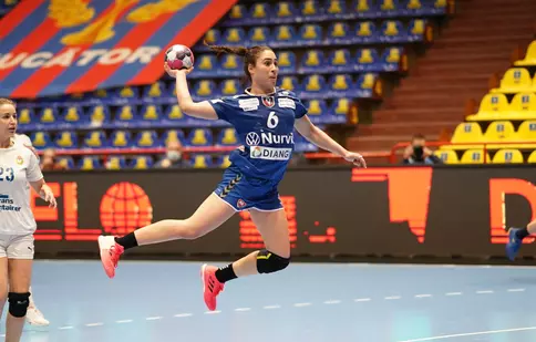 Competiţii interne de handbal feminin şi volei masculin vor fi transmise în direct la TVR