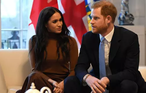 Prințul Harry şi Meghan Markle renunţă la social media
