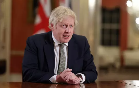 Kenneth Branagh îl va juca pe Boris Johnson în mini-seria „This Sceptred Isle”