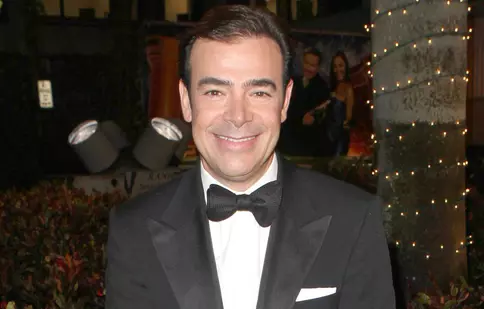 Patru luni în comă și un dublu transplant de plămâni: telenovelistul Toño Mauri, experiență cumplită din cauza COVID-19