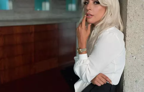 Lady Gaga este devastată! Câinii săi au fost răpiți, iar bărbatul care îi plimba a fost împușcat