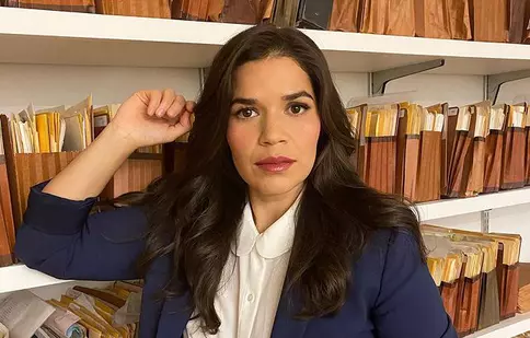 America Ferrera va debuta în regie cu un film produs de Netflix