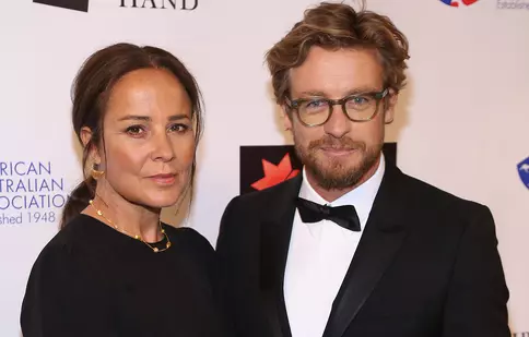 Simon Baker, actorul din serialul „În mintea criminalului” (Diva), divorțează