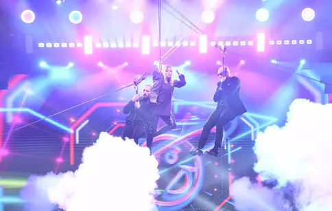 Delia, Cheloo și Bendeac, număr de acrobație la „iUmor”