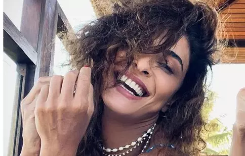 O mai știți pe Karla din „Clona”? Juliana Paes împlinește 42 de ani și arată așa!