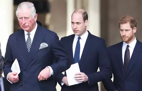 Prințul Charles și William au vorbit pentru prima oară cu Harry, după scandal. Lucrurile nu par să se îndrepte